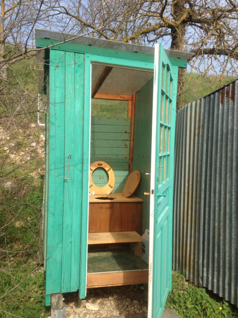 cabane toilettes sèches